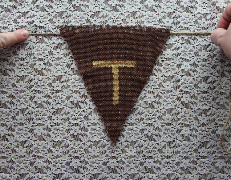 DIY Burlap Bunting via Needles + Leaves :: Thanksgiving Decorations :: Succulents :: Home Decor